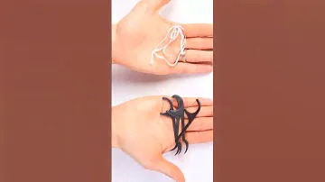 How To Use A Floss Pick
